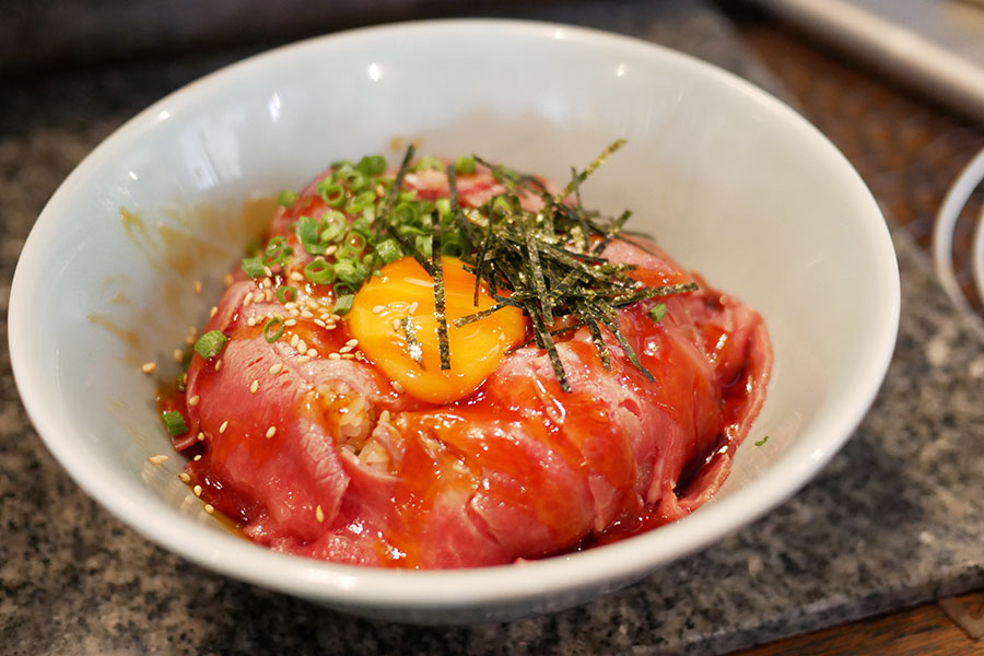 沖繩那霸｜國際通居酒屋おうとつ家 凹凸家